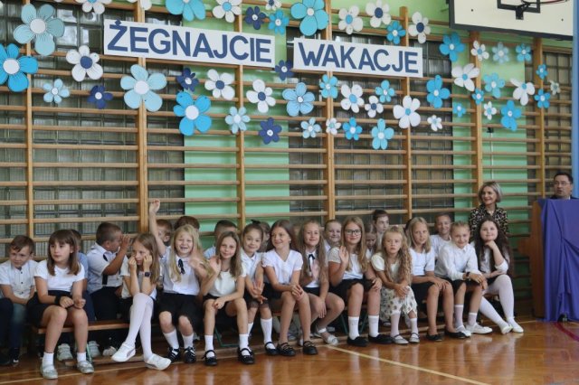 b_1024_768_0_00_images_2023_2024_WYDARZENIA_Rozpoczecie_369735393_766108641983753_3101111890353965769_n